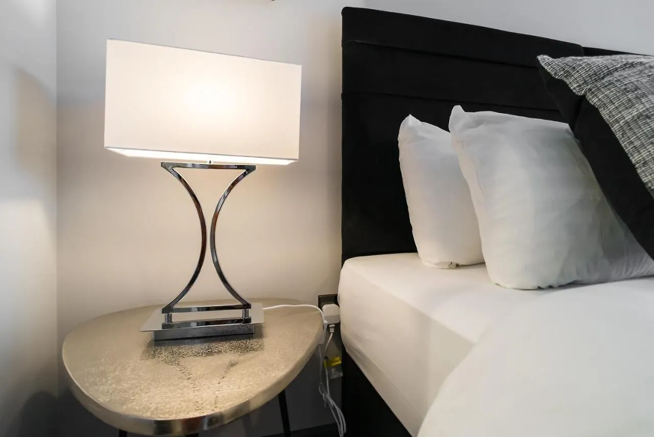 Luxe Apartments, The Moorwell, Parking, Gym - 10Mins Cardiff City Ctr Διαμέρισμα