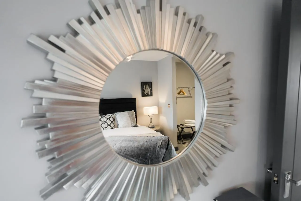 Apartment Luxe Apartments, The Moorwell, Parking, Gym - 10Mins Cardiff City Ctr